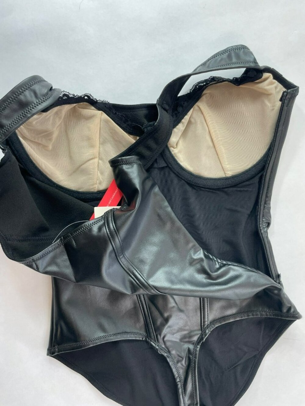 Popilush Shapewear Black Faux-Leather Bodysuit Built-in Bra Side Zip Size XS NWT - Picture 9 of 10